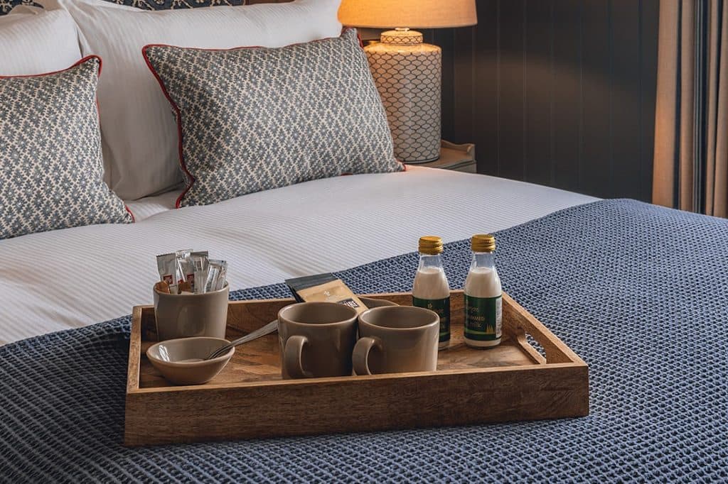 heartwood-inns-the-ropemaker-room-091