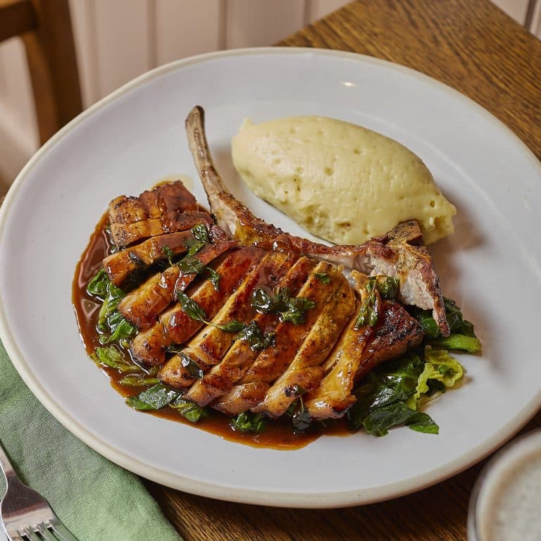 Cover Image for Our à la carte menu at The Ragged Robin